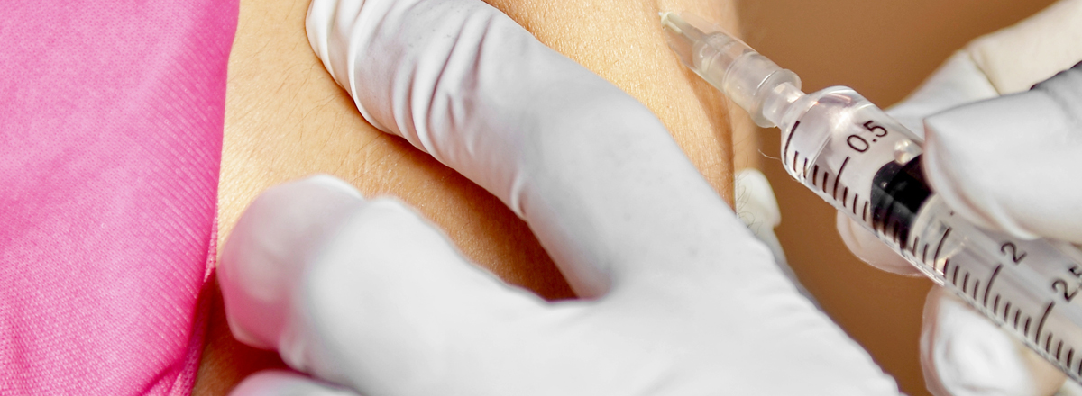 woman getting a flu shot
