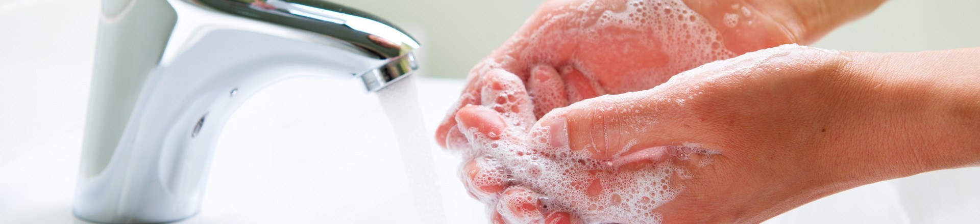 wash hands to prevent a cold