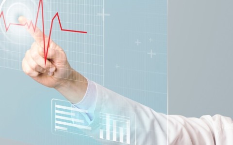 doctor looking at heart rate variability chart