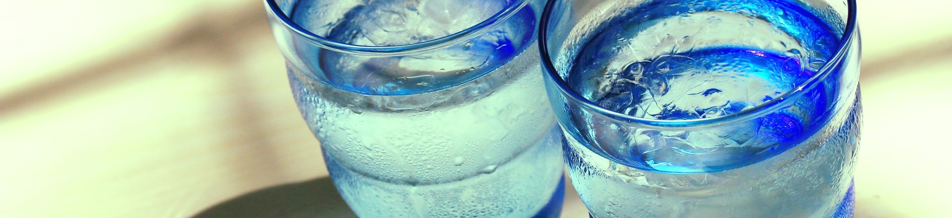 avoid drinking ice water with meals?
